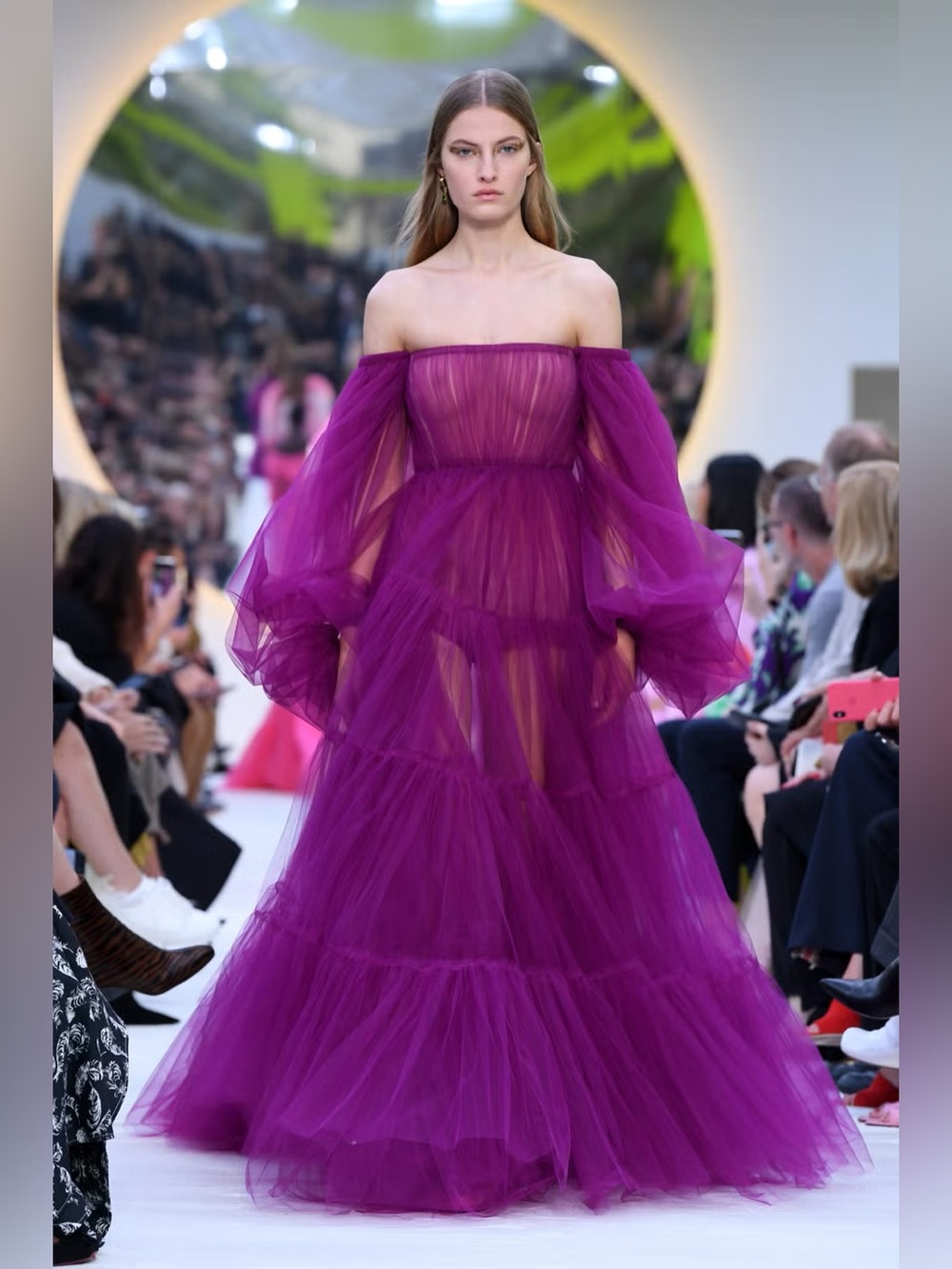 VALENTINO RUNWAY MAGENTA TULLE GOWN IT 42